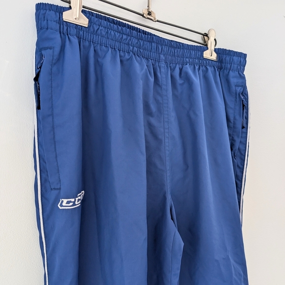 CCM Royal Blue Skate Suit Hockey Pants ~ Size Medium - Picture 3 of 13